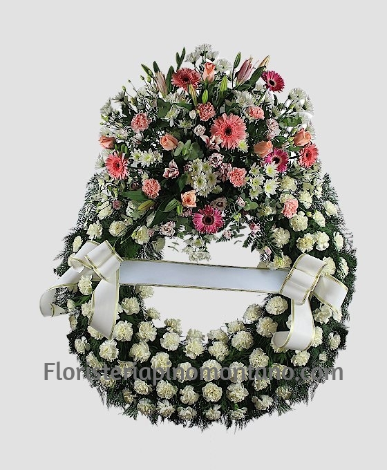 Corona de flores para tanatorio variada