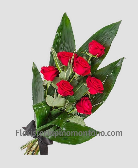 ramo funerario 7 rosas rojas